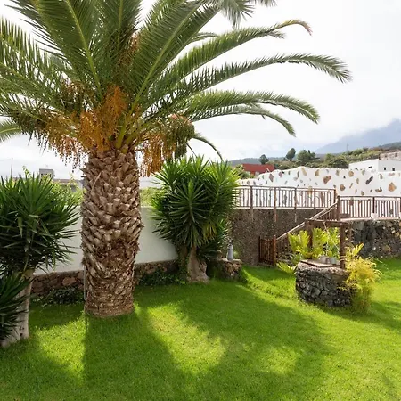 El Poleo With Pool And Sea View