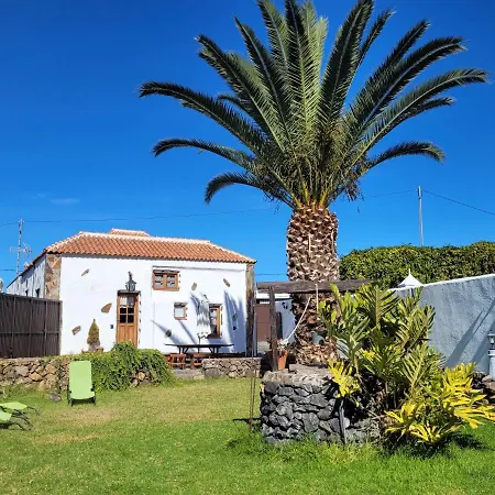 El Poleo With Pool And Sea View *