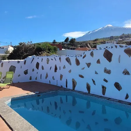 El Poleo With Pool And Sea View